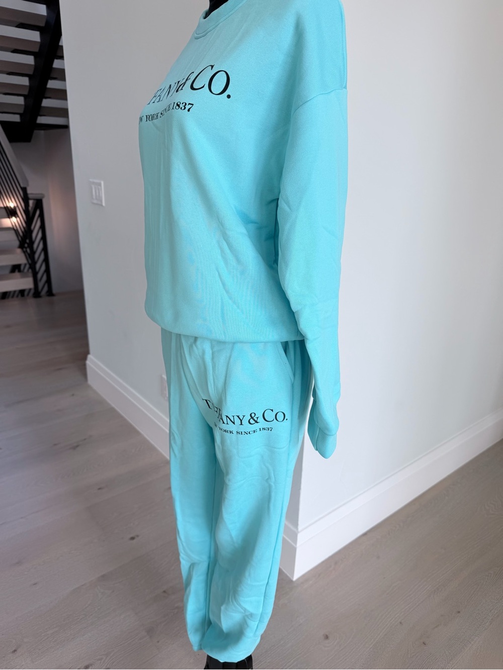 Tiffany & Co. Turquoise Tracksuit Matching Set size M - Picture 8 of 13
